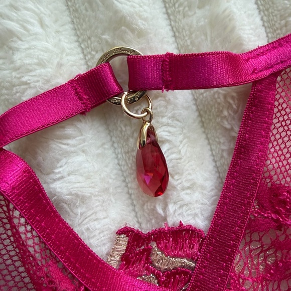 Honey Birdette Pink Floral Bra Set - Picture 6 of 6